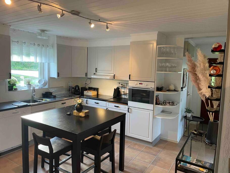 Harmonisk Villa Soderhamn Ngoại thất bức ảnh